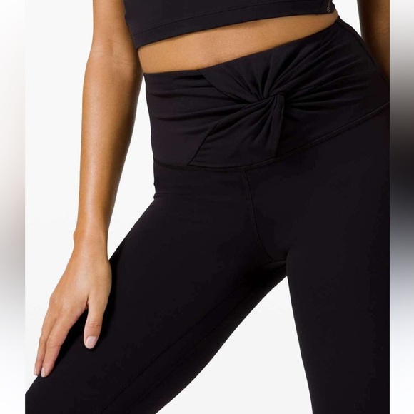 RARE Lululemon Align High Ruse Twist Tight Athletic Legging Black Women’s Size 8 - Picture 3 of 7